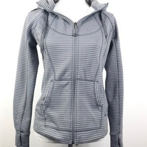 Athleta Grey Thumb Holes Hood Stretch Jack…